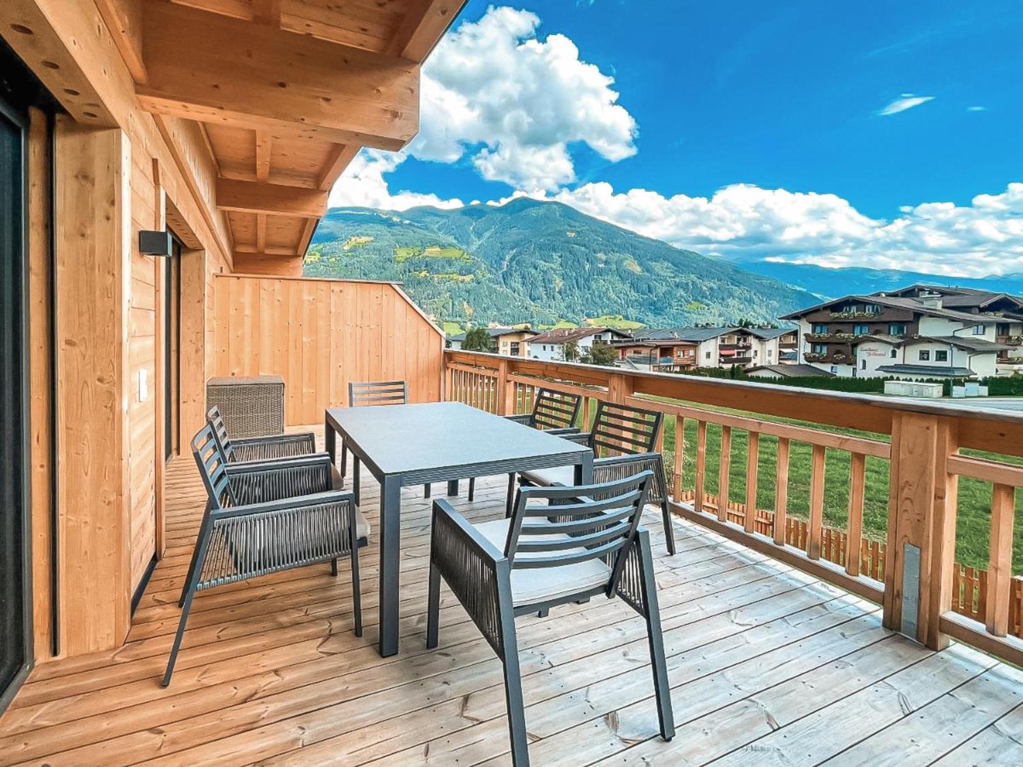 Zillerheart - Balcony Und Car Park By Alpenluxus Appartements フューゲン エクステリア 写真
