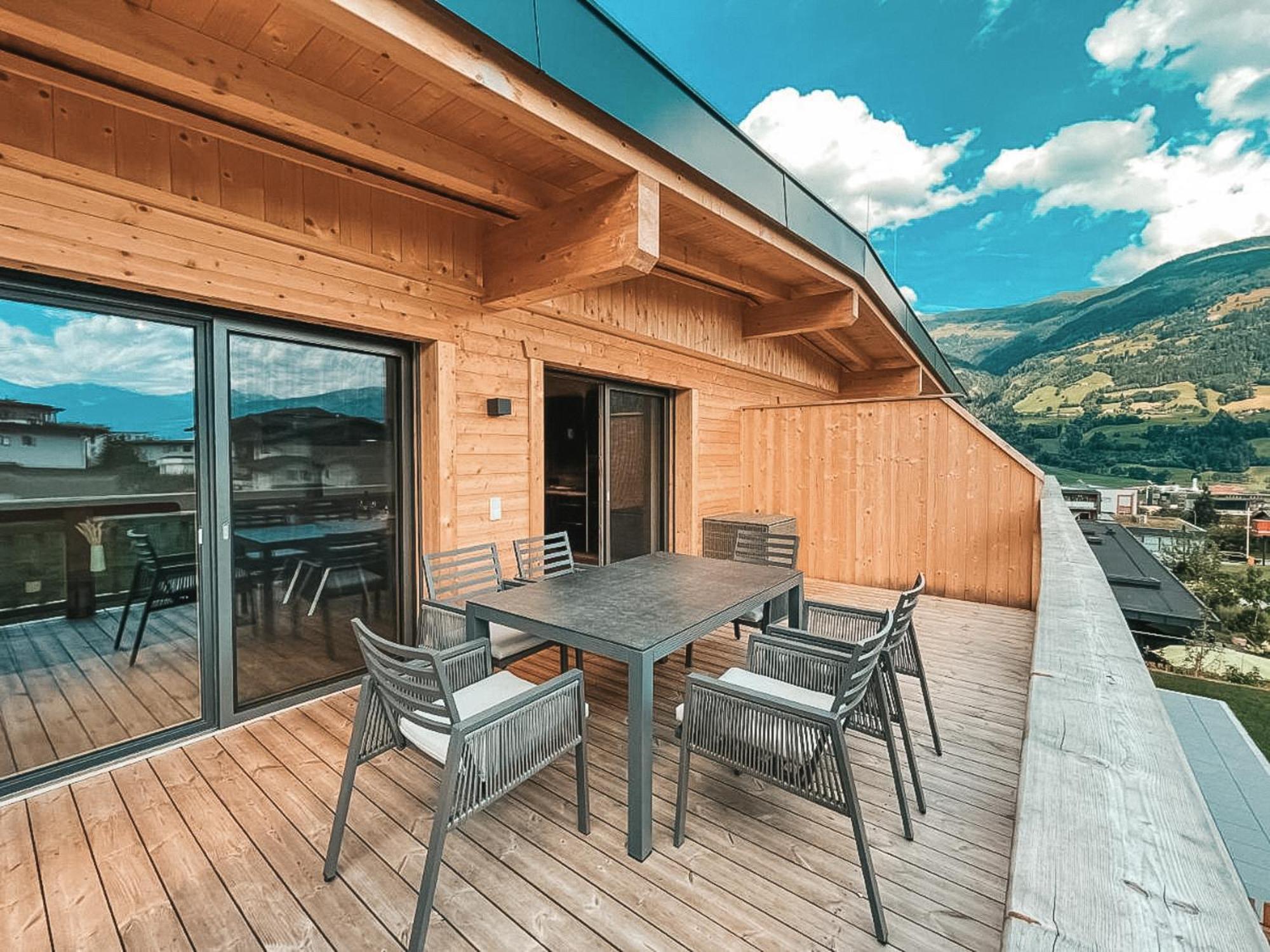 Zillerheart - Balcony Und Car Park By Alpenluxus Appartements フューゲン エクステリア 写真
